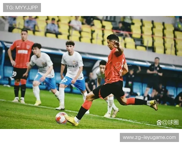 中超赛场上的经典对决被球迷反复讨论，中超最精彩的一场比赛