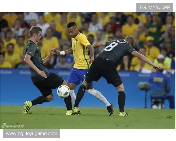 内马尔左路突破制造点球，巴西再占有利局面